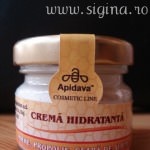 crema hidratanta apidava